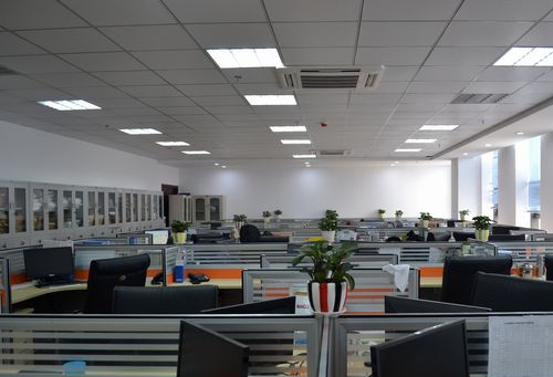 湖北國(guó)洋申請(qǐng)一種鎧裝中壓開(kāi)關(guān)柜專利，減少灰塵進(jìn)入開(kāi)關(guān)柜:高低壓開(kāi)關(guān)柜